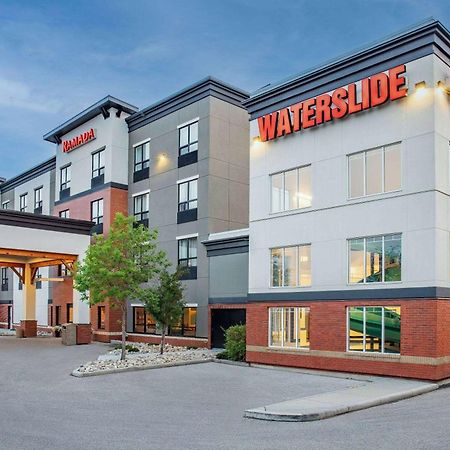 Отель Ramada By Wyndham Кокрейн Экстерьер фото
